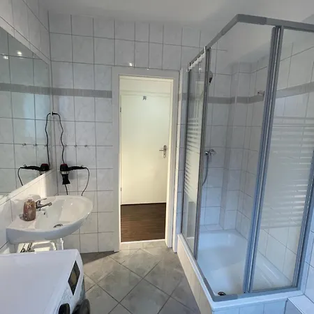 Moderne Monteurzimmer Vu *