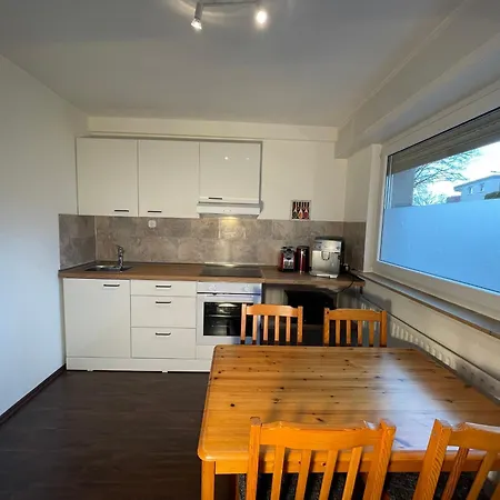 Moderne Monteurzimmer Vu דירה *